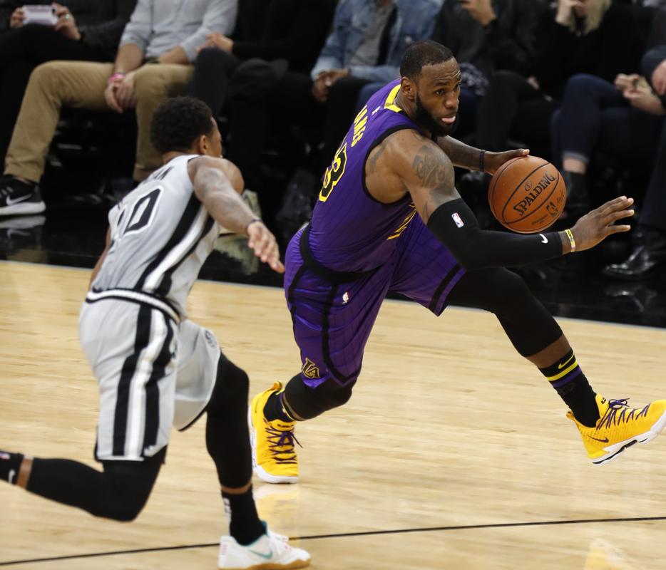 Shams：NBA将修改伤病报告规则&审视与摆烂相关规则（Shams：NBA拟修订伤病报告制度并评估摆烂相关规则）