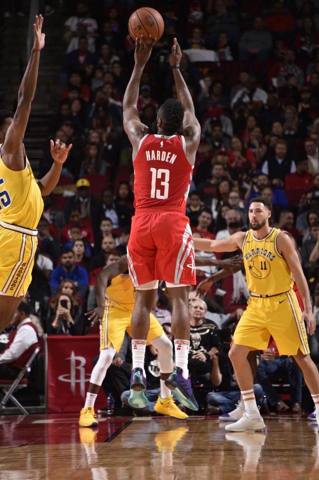 送出助攻，迪马尔科当选国米vs拉齐奥全场最佳球员（奉献助攻，迪马尔科荣膺国米战拉齐奥全场最佳）