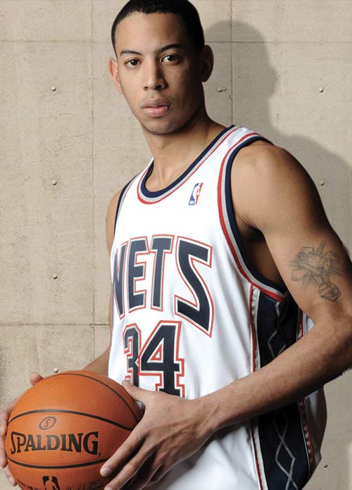 半场梅开二度，埃文-弗格森生涯首次在欧战中取得进球（埃文-弗格森上半场梅开二度，收获职业生涯欧战处子球）