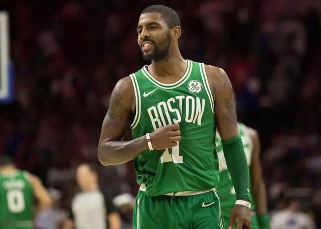 王哲林：核心力量展现领袖风范（王哲林：以核心实力彰显领袖气质）