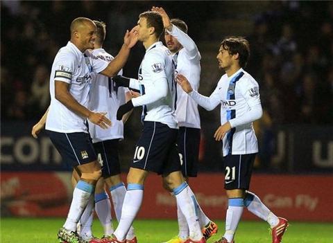 众叛亲离？利物浦门神表态百分百支持教练 萨拉赫走人已成定局（队内分歧？利物浦门将公开力挺主帅，萨拉赫离队几成定局）