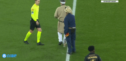 意甲登顶！让2追3 米兰3-2客胜都灵反超两强 普利西奇替补双响（逆转登顶意甲！米兰客场3-2击退都灵反超双雄 普利西奇替补梅开二度）