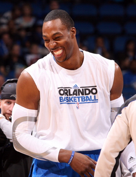 维尼修斯陷15场球荒，1.5亿身价难掩关键战低迷（维尼修斯连续15场颗粒无收，1.5亿身价难遮关键时刻低迷）